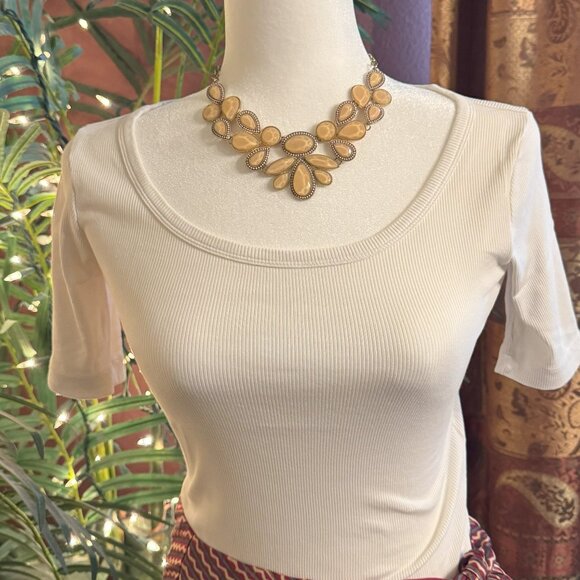 Adjustable Statement Bib Necklace in Blush - Picture 2 of 6